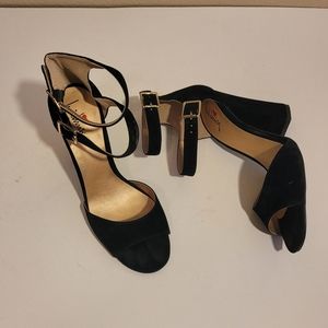 Luichini size 8.5 faux suede black open toe heel